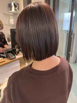 コワファーストナガサキシャンプーボーイ(COIFF1RST NAGASAKI SHAMPOO BOY) ぷつっとボブ