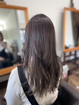 ヘアー ワンアビル(Hair One Abile) ローレイヤーインナーアッシュパープル
