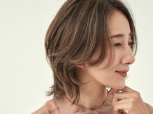 Q：白髪染めでも明るく染められますか?