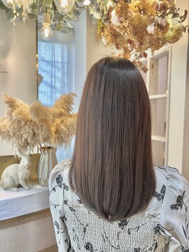 アンド ラ ブランシュ(&.La Blanche) セミディ/シアーカラー/ショートヘア/姫カット/魅力倍増カール