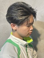 ニアウ 高崎店(Niau)&nbsp;メンズセンターかきあげニュアンスフェザーパーマ群馬高崎眉毛