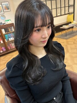 インビテーション(invitation) 韓国風ウェーブヘア