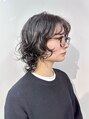 ホロ(hollo)&nbsp;カジュアルでラフなヘアスタイル。甘すぎない雰囲気が得意。