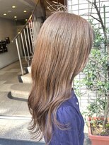 シェリ(Cheri)&nbsp;ブリーチなしWカラーでヘーゼルベージュ