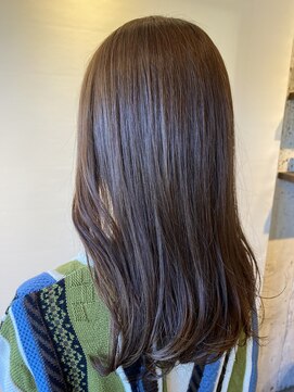 シンプルセミロング