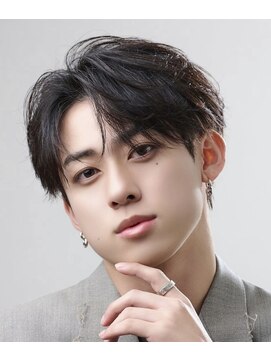 ゴールド 大阪 梅田店(GOALD) フェザーショート