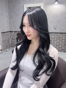 アウラ 近鉄八尾駅前店(Aura) 顔周りレイヤー×ブルーブラック