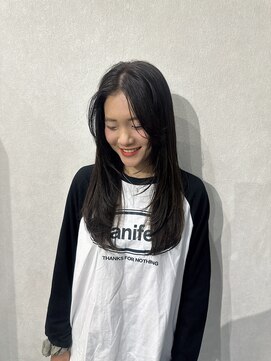 ウル(Uru) レイヤーカット