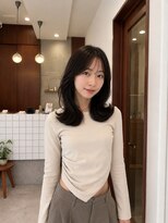 モク 立川(moc)&nbsp;韓国風レイヤーカットブリーチダブルカラー前髪
