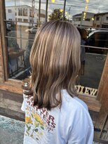 ヘアードレスビュー(hair dress V.I.E.W)&nbsp;ハイライトベージュカラー