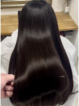 ヘア エッセンス エルメ(hair essence elme)の写真/髪質改善カラーで叶える♪艶と柔らかさ◎髪本来の輝きを引き出すサロン！
