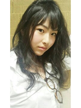 ファースト 仙台店(first) [D-lounge first]揺れなびくSカールが大人っぽく