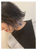 外ハネ×グレージュ