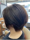 ショートボブ