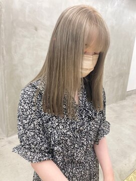 ソーコ 渋谷(SOCO) ミルクティーベージュケアブリーチダブルカラーハイライト