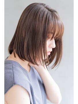 ロイジー(roijir) 表参道roijir 　大人あご下ボブ×ピンクベージュ