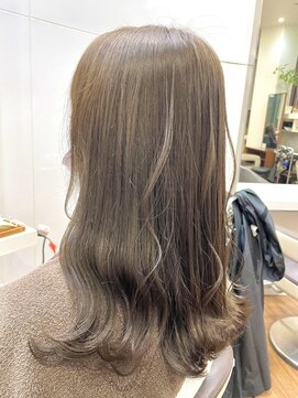 ムーア(MUA) 【MUA龍満】☆モノトーンベージュ