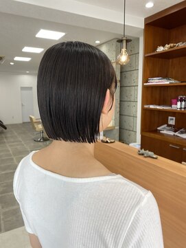 シンス(Since) プツっとボブ/顎下2cm/切りっぱなしボブ/夏目寧々