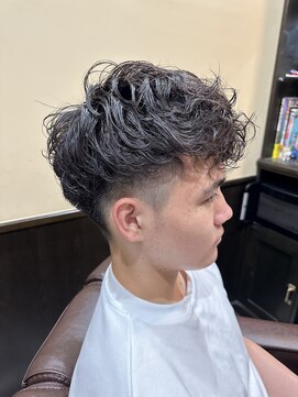 プレミアムバーバー 表参道店(PREMIUM BARBER produce by HIRO GINZA) セットも楽！スペインカール