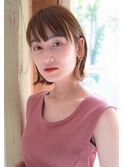 外ハネ切りっぱなしボブ
