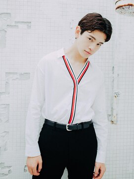 スタリー(Starry) 好印象抜群！センター分け爽やかショート