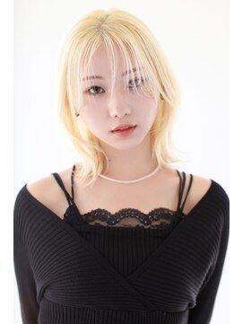 ヘアサロン ガリカ 表参道(hair salon Gallica) <miko>ケアブリーチでつくる抜きっぱなしハイトーンブロンド