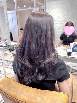 レイラバイアフロート 吉祥寺(Lila by afloat) 内巻きワンカール/レイヤーロング/レイヤーカット/小顔ヘア