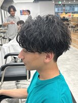 ラヴィズムバイフィフス(LUVISM by fifth) 波巻きツイストスパイラル波打ちパーマフェザーパーマ/新潟