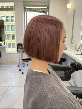 アイズ 横浜(IS) 横浜/mikiya指名/切りっぱなしボブ/ピンクカラー