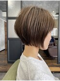 ショートボブ
