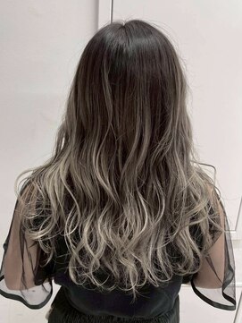 フローラバイシエスタ 池袋(Flora by siesta) シルバーグラデーション