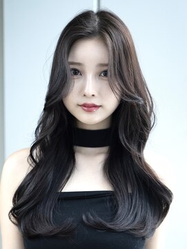 エインアンリー 明治神宮前(AIN.ANLY.) うるツヤオリーブベージュモテ髪色気暗めカラー美髪大人ヘア