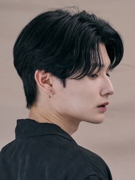 フィフス(fifth) 原宿ニュアンスパーマ黒髪センターパートウルフツーブロック30代