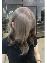 ノートエートル 西金沢(Nought etre)&nbsp;グレージュハイトーン10代20代ブリーチカラー