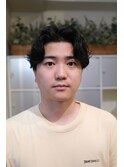 クセを活かしたパーマ風センターパート《諸星》
