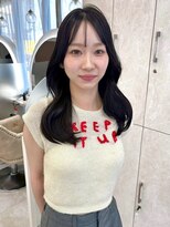 ネモネ バイ ミリー 梅田茶屋町(nemone by milly) 【梅田茶屋町】ダークグレージュ×くびれヘア
