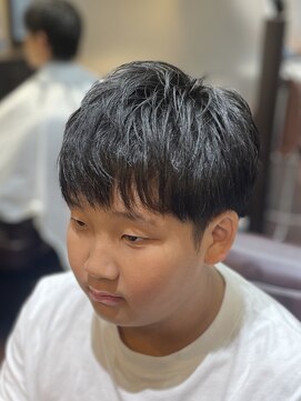 ヘアクリニックカルム 日暮里(Hair Clinic Calme) キッズカット ツーブロックマッシュ 校則ヘア