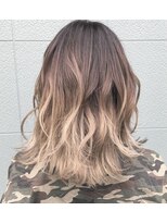ヘアーデザインサロン スワッグ(Hair design salon SWAG)&nbsp;プラチナシルバーグラデーション☆