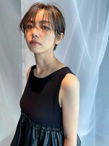 イトシテ&nbsp;センターパート×アッシュ×ハンサムショート【本多身和子】