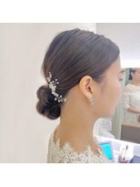 ブライダルヘアメイク