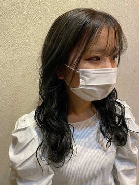 ビーワールド(B WORLD) ハイライトが生きるカラー【藤枝/髪質改善/デザインカラー】