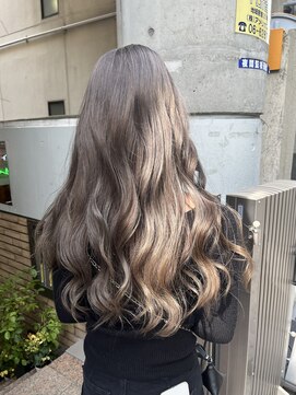 ラフ(LAFF) #ショコラアッシュ#ヘルシースタイル#ふんわりカール