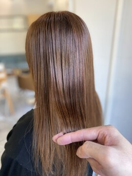 フツーロ 栄(FUTURO) ミネコラトリートメント