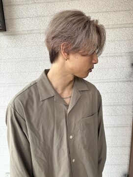 サラ(SARA) ハイトーンメンズ。