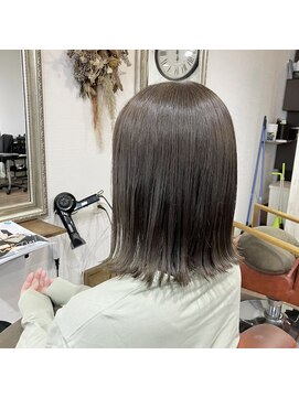 ヘアメイク アンフィ(amphi) オリーブベージュカラー..~*＊.