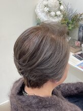 メイキンフィックス(makin Fix) 脱白髪染め　グレージュ　ショート　白髪ぼかし