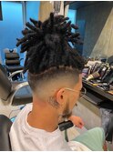 1832渋谷メンズブラックヘアドレッドスキンフェードマンバン