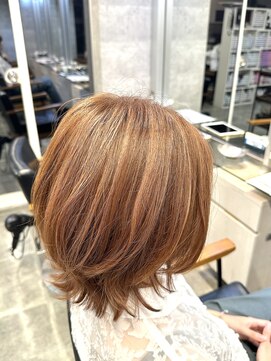 キャラ シャローネ 池袋(Chara Chalone) ウルフボブ/くびれボブ/ハイライト/水光肌カラー【池袋/本松】