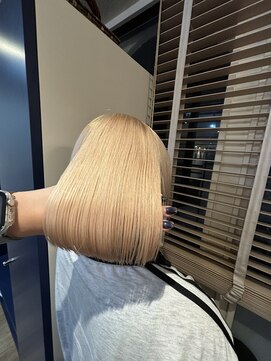 アンヴォーグ(en VOGUE) 抜きっぱなしブロンドカラー