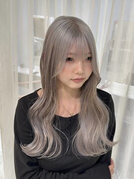フリーラ 表参道(freera) ブリーチダブルカラーホワイトカラーインナーカラー前髪艶髪